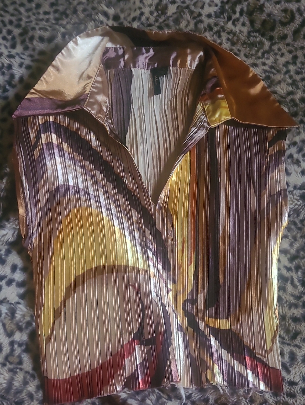 Milano Metallic Pleated Collared Blouse in Gold & Purple